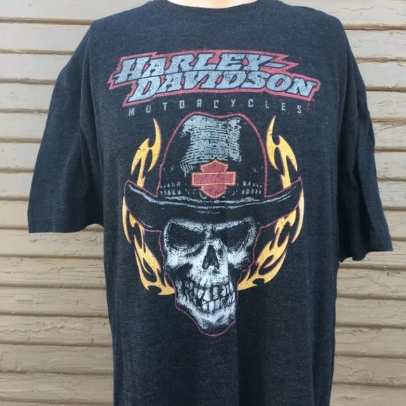 Skull Cowboys Harley Davidson Motorcycles Classic T-Shirt