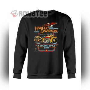 Vintage Harley Davidson Eagle Catching Ribbon Harley Davidson Motorcycle Made In America A Legend Since 1903 2D T-Shirt