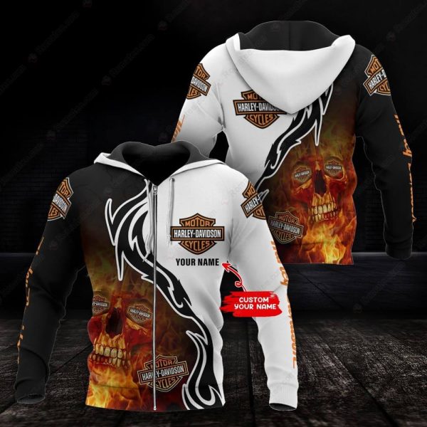 Striking Skull and Flame Harley-Davidson Hoodie, Rebellious Black Harley-Davidson Hoodie