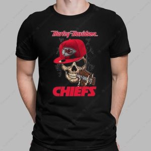 Kansas City Chiefs Harley-Davidson Skull Graphic Tee with Cap Design