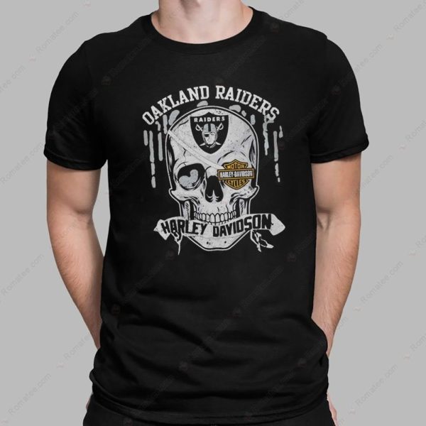 Oakland Raiders Skull Graphic T-Shirt with Harley-Davidson Logo and Vintage Artwork