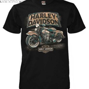 Vintage Harley Davidson Motorcycle Graphic T-Shirt with Classic Retro Art Design