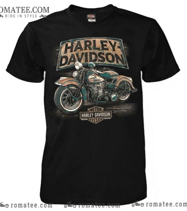 Vintage Harley Davidson Motorcycle Graphic T-Shirt with Classic Retro Art Design