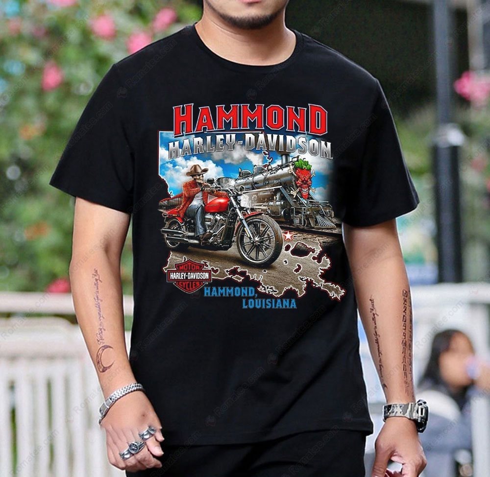 Hammond Louisiana Harley-Davidson Motorcycle Vintage Graphic T-Shirt with Train Design Hammond Louisiana Harley-Davidson Motorcycle Vintage Graphic T-Shirt with Train Design