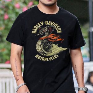 Harley-Davidson Cobra Snake Graphic Tee, Vintage Motorcycle Art, American Legend Design