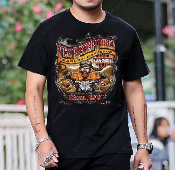 Harley-Davidson New River Gorge Vintage Motorcycle Graphic Tee for Men, WV Biker Art