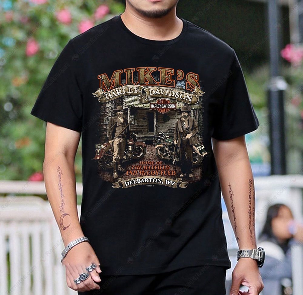 Mike's Harley-Davidson Delbarton WV Vintage Motorcycle Art T-Shirt Mike's Harley-Davidson Delbarton WV Vintage Motorcycle Art T-Shirt