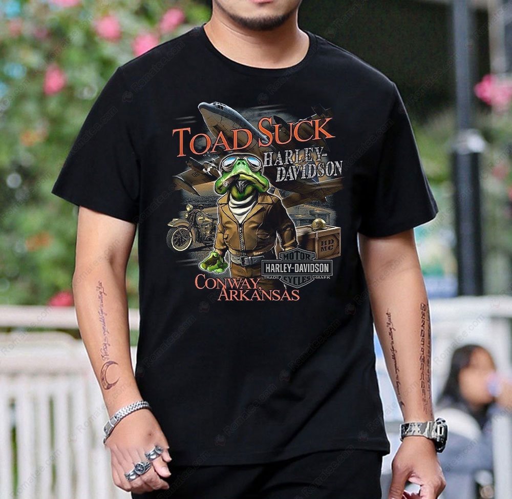 Toad Suck Harley-Davidson Frog Aviator Graphic Tee for Motorcycle Enthusiasts Toad Suck Harley-Davidson Frog Aviator Graphic Tee for Motorcycle Enthusiasts