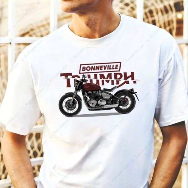 Triumph Bonneville Bobber Vintage Motorcycle Graphic T-Shirt for Enthusiasts