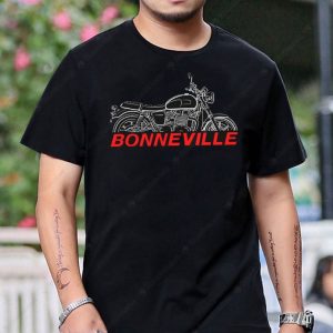 Triumph Bonneville Motorcycle Graphic Tee with Vintage Design and Bold Typography